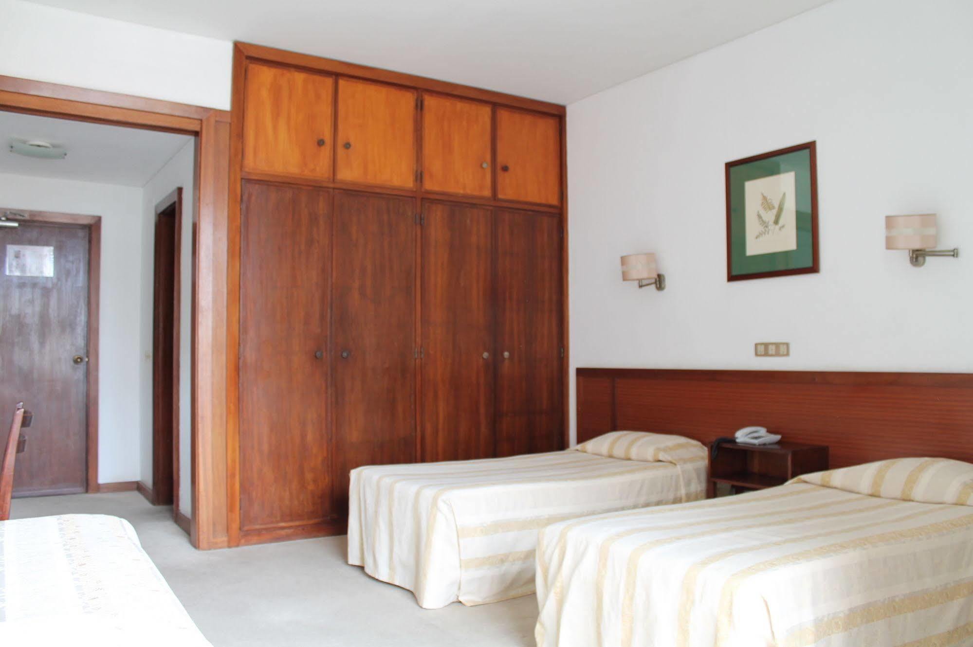 ホテル Residencial Greco フンシャル エクステリア 写真